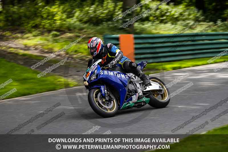 cadwell no limits trackday;cadwell park;cadwell park photographs;cadwell trackday photographs;enduro digital images;event digital images;eventdigitalimages;no limits trackdays;peter wileman photography;racing digital images;trackday digital images;trackday photos